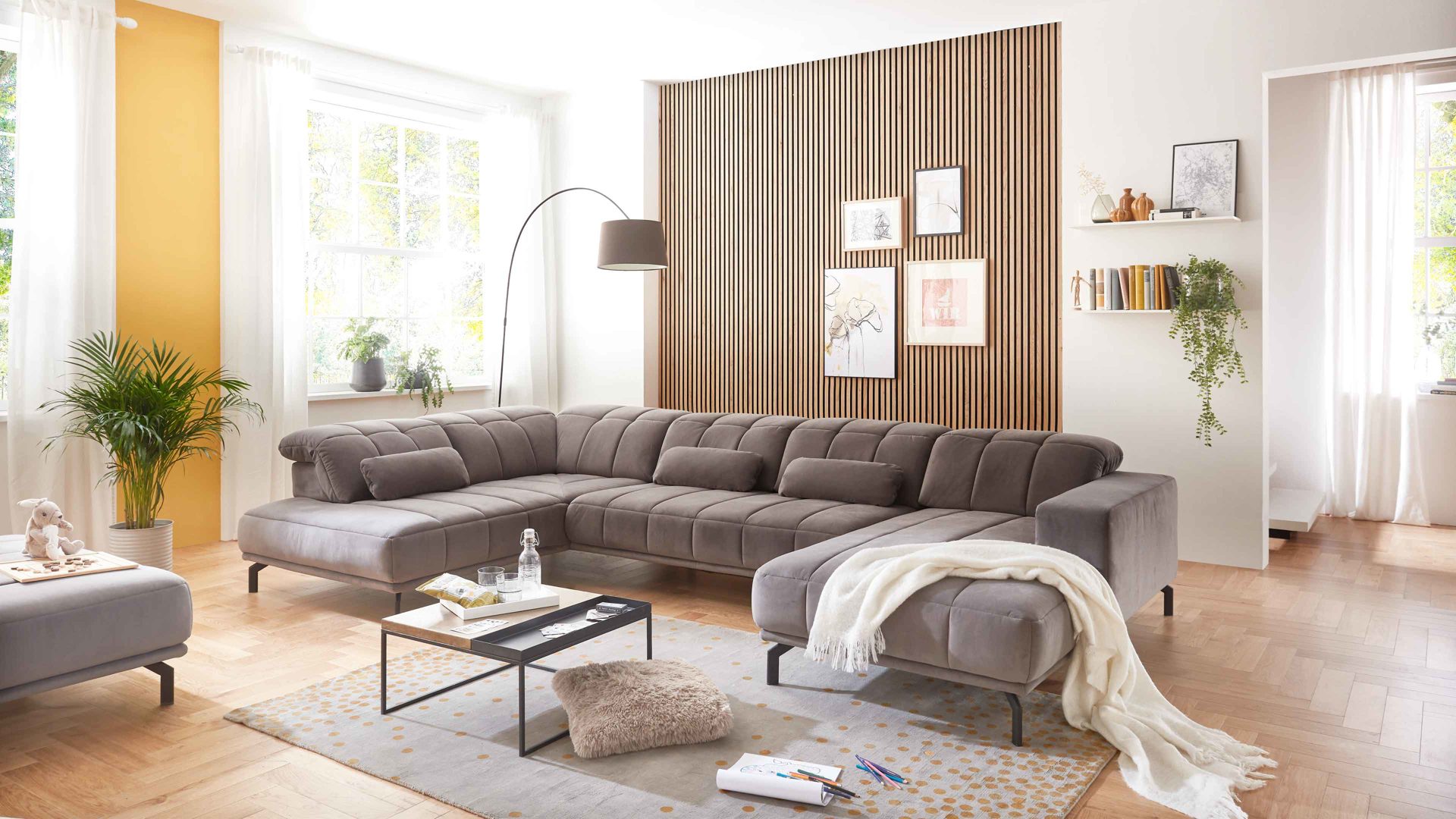 Wohnland Breitwieser , Möbel A-Z, Sofa + Couch, Ecksofas